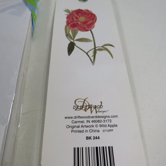 Bee & Butterfly (2) Note Pad w Magnets & Plastic Bookmark stationary shop list - Picture 5 of 11